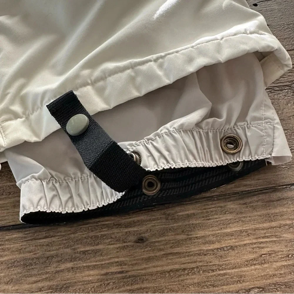 Turbine Girls size Medium Cream Performance Snowboarding Pants Ski‎ Winter Cream